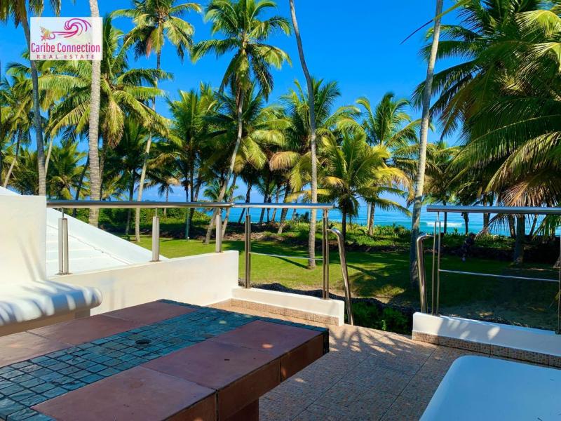 Oceanfront Villa With Rooftop And Sea View In Cabarete Caribe